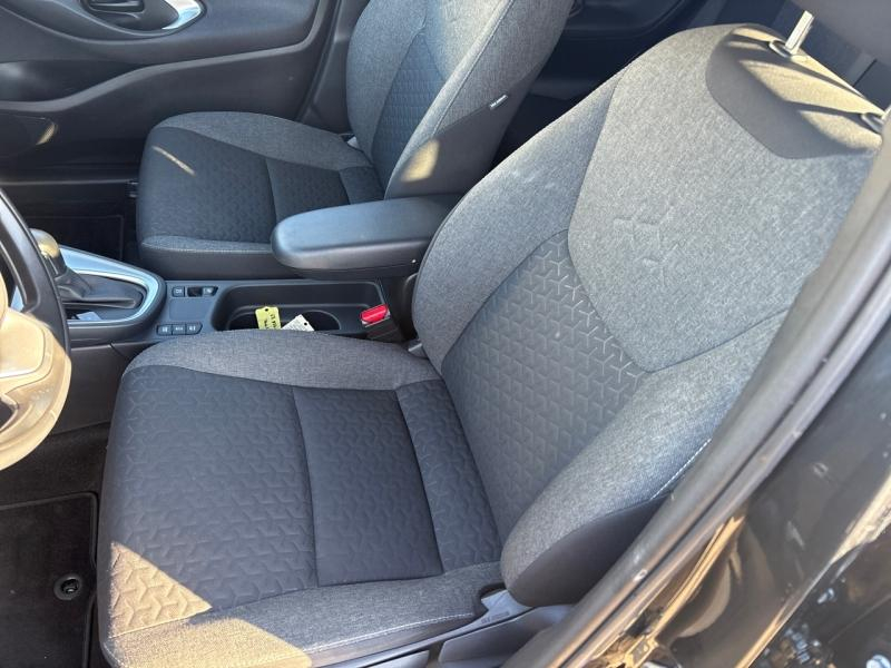 TOYOTA Yaris Cross d’occasion à vendre à MONTFAVET chez VDA (Photo 3)